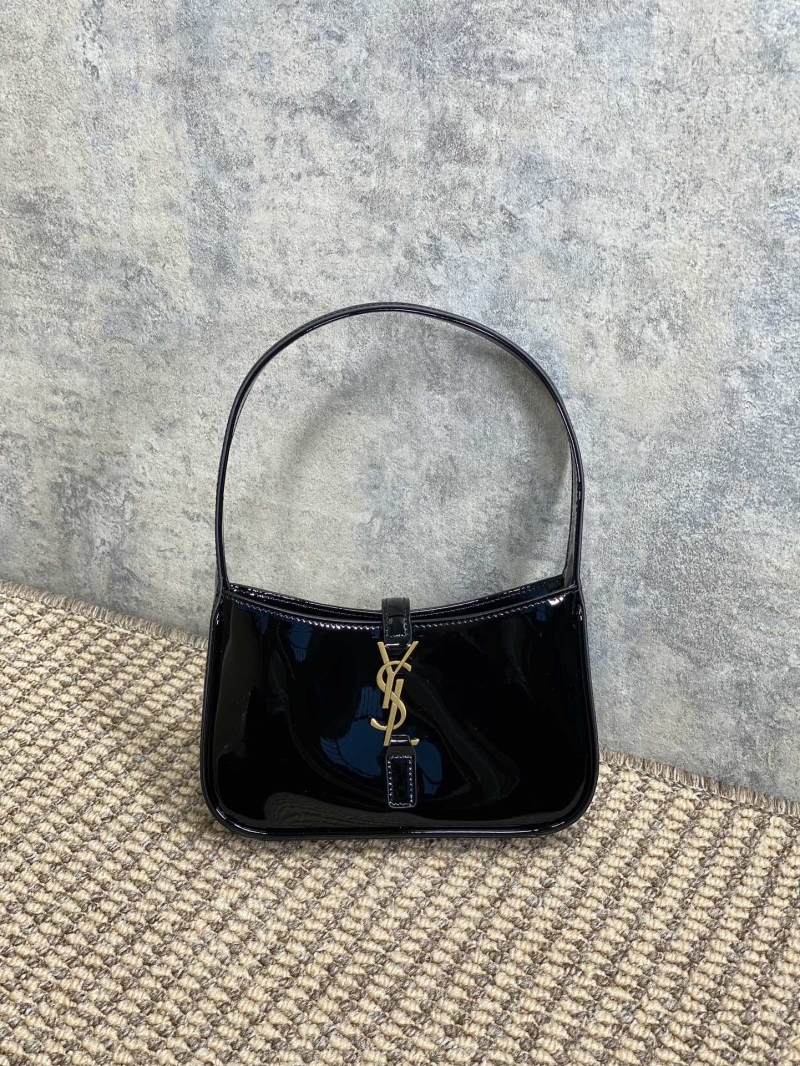 Y51 hobo bags